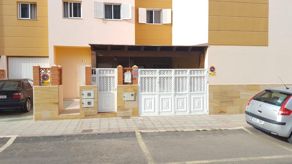Amazing Duplex 3 Bedrooms Good Wifi With Terrace & Bbq คอร์ราเลโฮ ภายนอก รูปภาพ