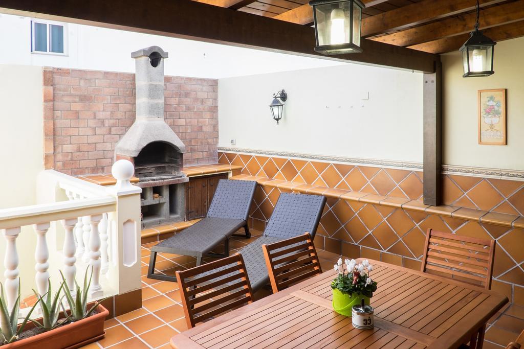 Amazing Duplex 3 Bedrooms Good Wifi With Terrace & Bbq คอร์ราเลโฮ ภายนอก รูปภาพ
