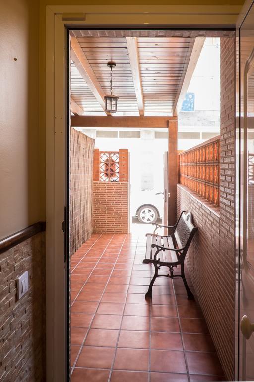 Amazing Duplex 3 Bedrooms Good Wifi With Terrace & Bbq คอร์ราเลโฮ ภายนอก รูปภาพ