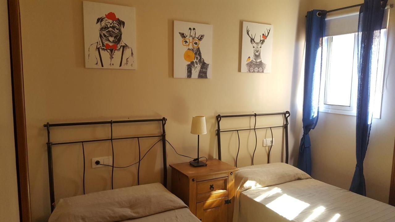 Amazing Duplex 3 Bedrooms Good Wifi With Terrace & Bbq คอร์ราเลโฮ ภายนอก รูปภาพ